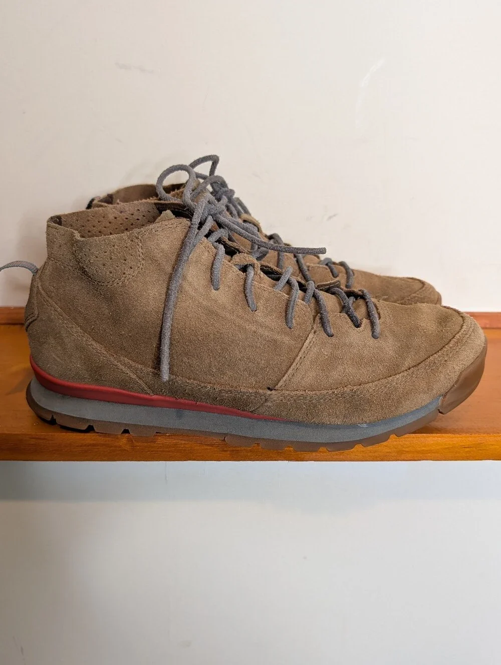 The North Face Back-To-Berkeley Redux Chukka Tan Suede Boots Men's 8